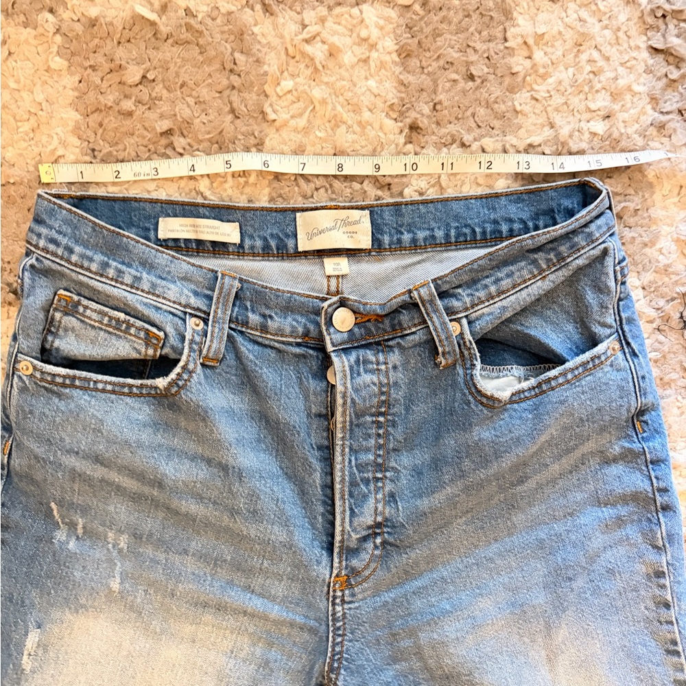Universal Thread Light Blue Straight Jeans - Picture 4 of 6